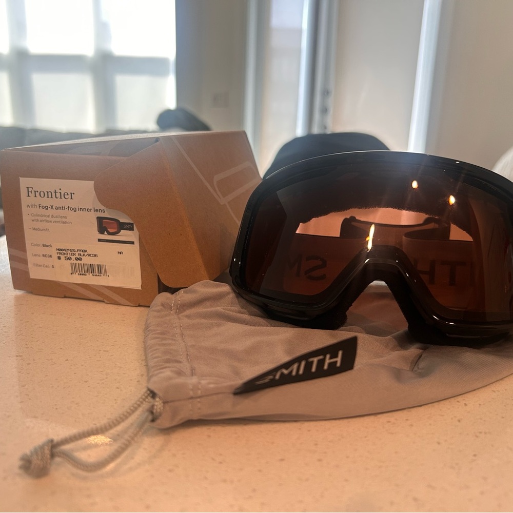 SMITH Frontier Goggles